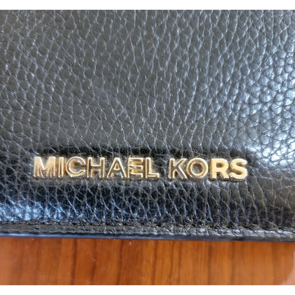 Michael Kors Black Pebbled Leather Bifold Compact Wallet Gold Logo Zipper Pocket